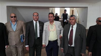 رئيس جامعة أسوان يتابع امتحانات الفصل الدراسي الأول (صور)