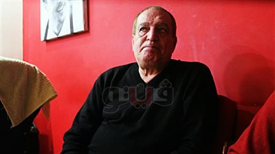 في محل عم عباس.. هنا انحنت رءوس نجوم الأهلي