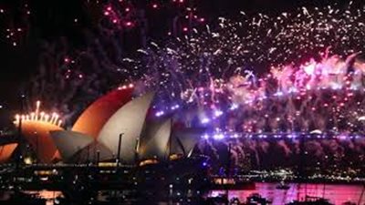سيدني تستقبل 2018 بأكبر عرض للألعاب النارية (فيديو)