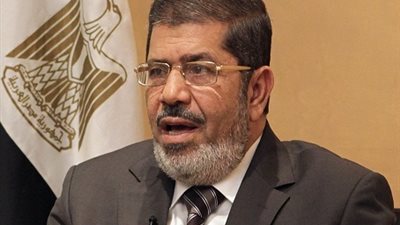 صحيفة بريطانية: تمرير الدستور فى مصر انتصار مكلف لمرسي