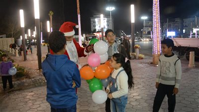 البحر الأحمر تتزين لاستقبال العام الميلادي الجديد (صور)