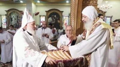 الأنبا كيرلس أسقف نجع حمادي يترأس قداس مطرانية ماريوحنا