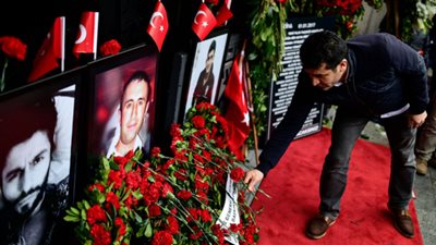 إحياء الذكرى السنوية لضحايا الهجوم على ملهى بتركيا في رأس السنة