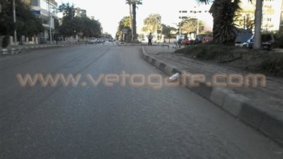 «مغلق للاحتفالات» شعار ذكرى ثورة يناير الخامسة.. إغلاق الشوارع أمام قسم الطالبية.. قفل محطة مترو «السادات» لدواع أمنية.. الأمن يغلق الشوارع المؤدية لوزارة الداخلية.. ومقاهي «و