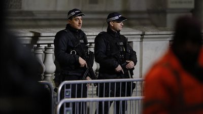 45 صورة ترصد احتفالات البريطانيين بالعام الجديد على دقات «بيج بن»