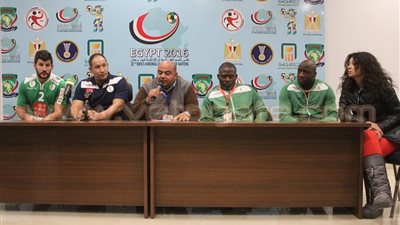 مدرب الكاميرون: التحكيم ظلمنا أمام الجزائر والفوز على تونس مستحيل