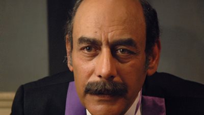 أحمد بدير للتيارات الإسلامية: عودوا إلى دينكم