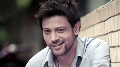 عمرو ممدوح: سعيد بعرض «قبل الربيع» في «الفالنتين»