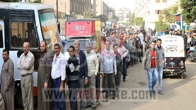 صحيفة بريطانية: تزوير واسع في الاستفتاء على الدستور في مصر