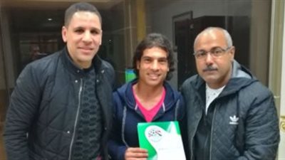 مؤمن إبراهيم لاعب الرجاء السابق ينتظم بتدريبات طلائع الجيش