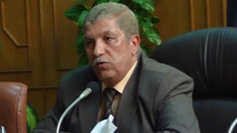 اللواء يس طاهر محافظ