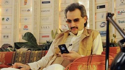 صحيفة فرنسية: ماكرون يضغط على السعودية للإفراج عن الوليد