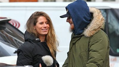 بالصور.. «إيد شيران» يتهرب من دفع رسوم موقف السيارات