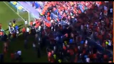 بالفيديو.. انهيار المدرج في مباراة أوساسونا وبيتيس في الدوري الإسباني