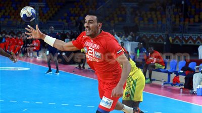 اليوم.. منتخب «اليد» يختتم منافسات الدور التمهيدي بلقاء المغرب