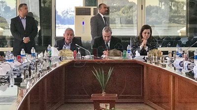 وزير الصناعة: للصعيد أهمية كبرى بخطط التنمية (فيديو وصور)
