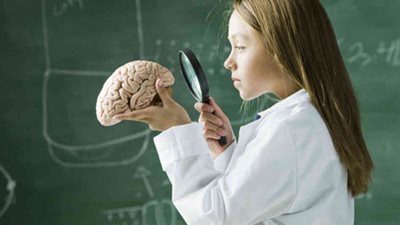 دراسة: الأشخاص الذين يعانون من اضطرابات نفسية لديهم حجم المخ أصغر