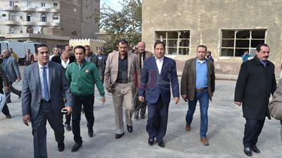 محافظ الغربية: ألف جنيه لكل مصاب في صومعة القمح بطنطا