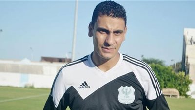 أحمد مسعود يقترب من حراسة مرمى المصري أمام سموحة استعدادا للسوبر