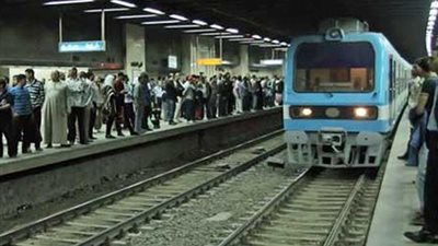 عودة حركة مترو الخط الأول بعد توقفها بسبب تعطل قطار