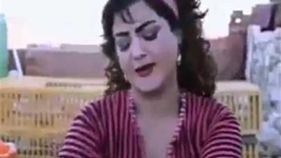 حبس بطلة كليب «بص أمك» 4 أيام لتحريضها على الفجور