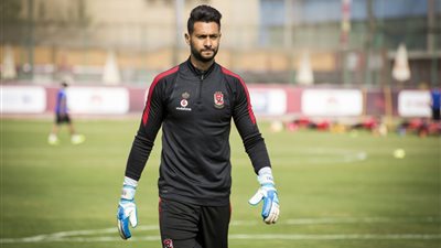 أحمد عادل بديلا للشناوي أمام النصر بالدوري