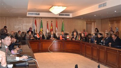 بالصور.. بروتوكول بين الفيوم والصين لتدوير القمامة وإنشاء جراجات ذكية