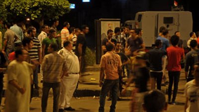 إخلاء سبيل 10 