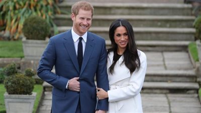 «ميجان ماركل» تطلب المشي في ممر حفل زفافها مع والدتها