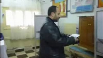 بالفيديو.. التصويت داخل لجنة بالبحيرة فى الاستفتاء على الدستور