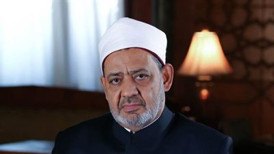 شيخ الأزهر: التجمعات مع وجود الوباء بحجة التوكل على الله مخالف للقرآن والسنة | فيديو