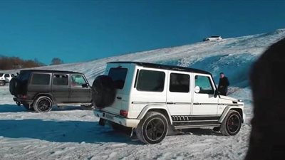 مهارات سيارة الدفع الرباعي AMG G63 من مرسيدس