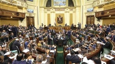 البرلمان يوافق مبدئياً على تشريع بفرض رسوم جديدة