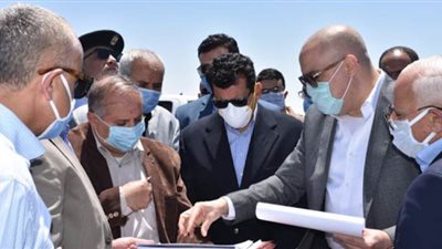 وزيرا الإسكان والرياضة يضعان حجر أساس مركز الخدمات اللوجيستية ببورسعيد
