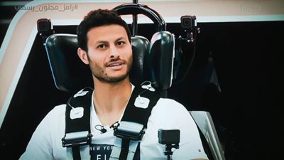 محمد الشناوي يكشف لرامز جلال حقيقة رحيله عن الأهلي