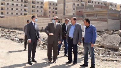 محافظ كفرالشيخ يتفقد الموقف القديم وحي غرب