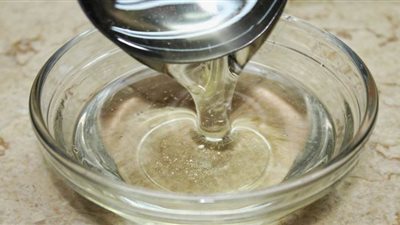 الطريقة المضمونة لعمل شربات الكنافة كأشهر المحلات | فيديو