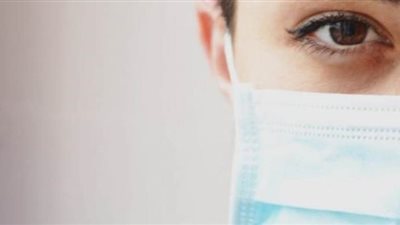 طرق العناية بالبشرة مع وضع الكمامة