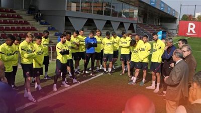 غدا.. لاعبو برشلونة يخضعون للاختبارات الطبية لفيروس كورونا