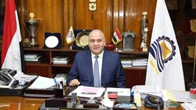 إزالة 30 حالة تعد علي أملاك الدولة والأراضي الزراعية بقنا