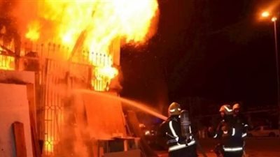 فصل الكهرباء والغاز بمحيط حريق محل زيوت ومغسلة بشارع البحر الأعظم لحين انتهاء الإطفاء