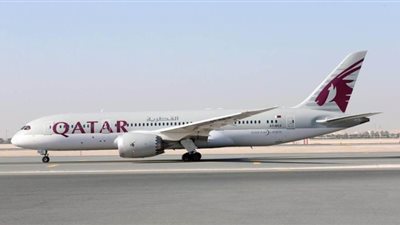 بعد تخفيض المرتبات.. الخطوط الجوية القطرية تخطط لتسريح عدد كبير من موظفيها