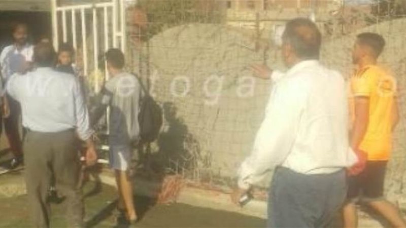 غلق ملعب خماسي بالشرقية