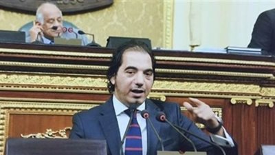 نائب يطرح 4 حلول بديلة للخصم من رواتب موظفي الدولة لتوفير تكاليف مواجهة كورونا