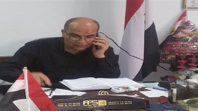 غلق مصنع كراتين غير مرخص بدكرنس وضبط 10 آلاف كرتونة