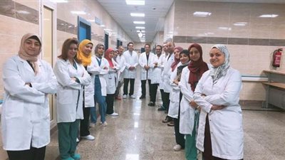 أطباء عائدون من مستشفى العزل بأسيوط يوجهون نصائح للمواطنين لمواجهة فيروس كورونا | فيديو