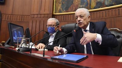 طارق شوقي عن مجانية التعليم: العدالة تقتضي عدم مساواة المجتهد بالغشاش