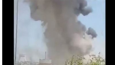 بعد أنباء عن محاولة انقلاب.. تصاعد أدخنة من مبنى القيادة العامة للجيش القطري | فيديو