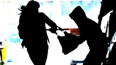 حجز عامل سرق هاتف فتاة بالإكراه بالبساتين