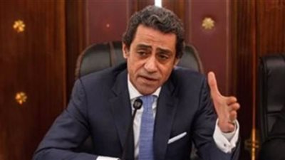 برلمانى يطالب بطرح الكمامات والمطهرات على بطاقات التموين لمواجهة كورونا